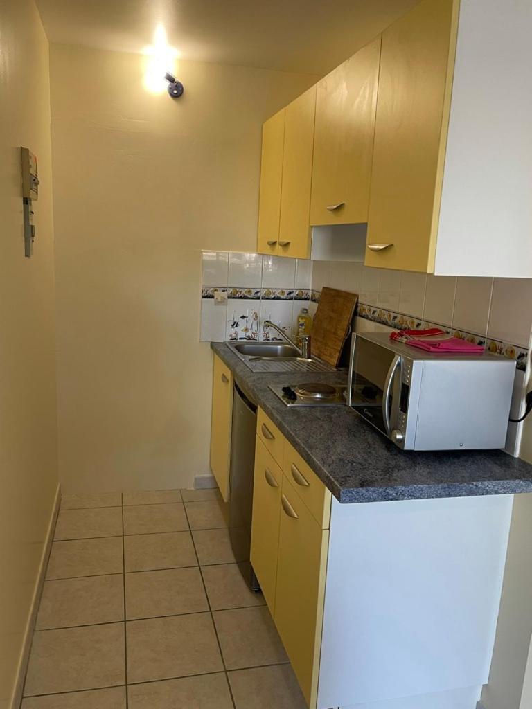 אנדרנוס-לה-באינס Appartement Ou Studio En Hyper Centre, Pour La Plage Et La Rue Pietonne Il Suffit De Traverser La Rue , Voir La Photo Principale מראה חיצוני תמונה