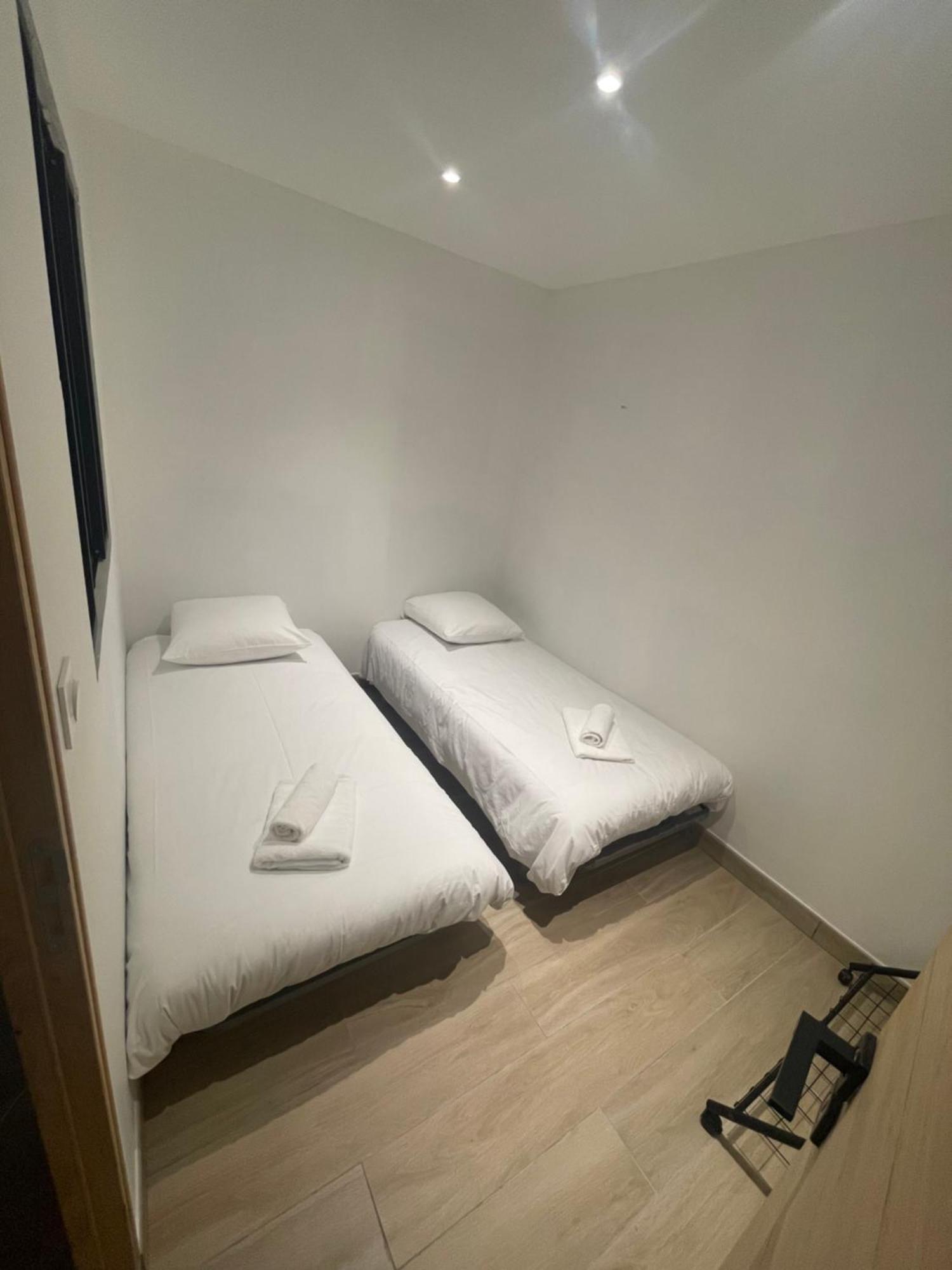 אנדרנוס-לה-באינס Appartement Ou Studio En Hyper Centre, Pour La Plage Et La Rue Pietonne Il Suffit De Traverser La Rue , Voir La Photo Principale מראה חיצוני תמונה