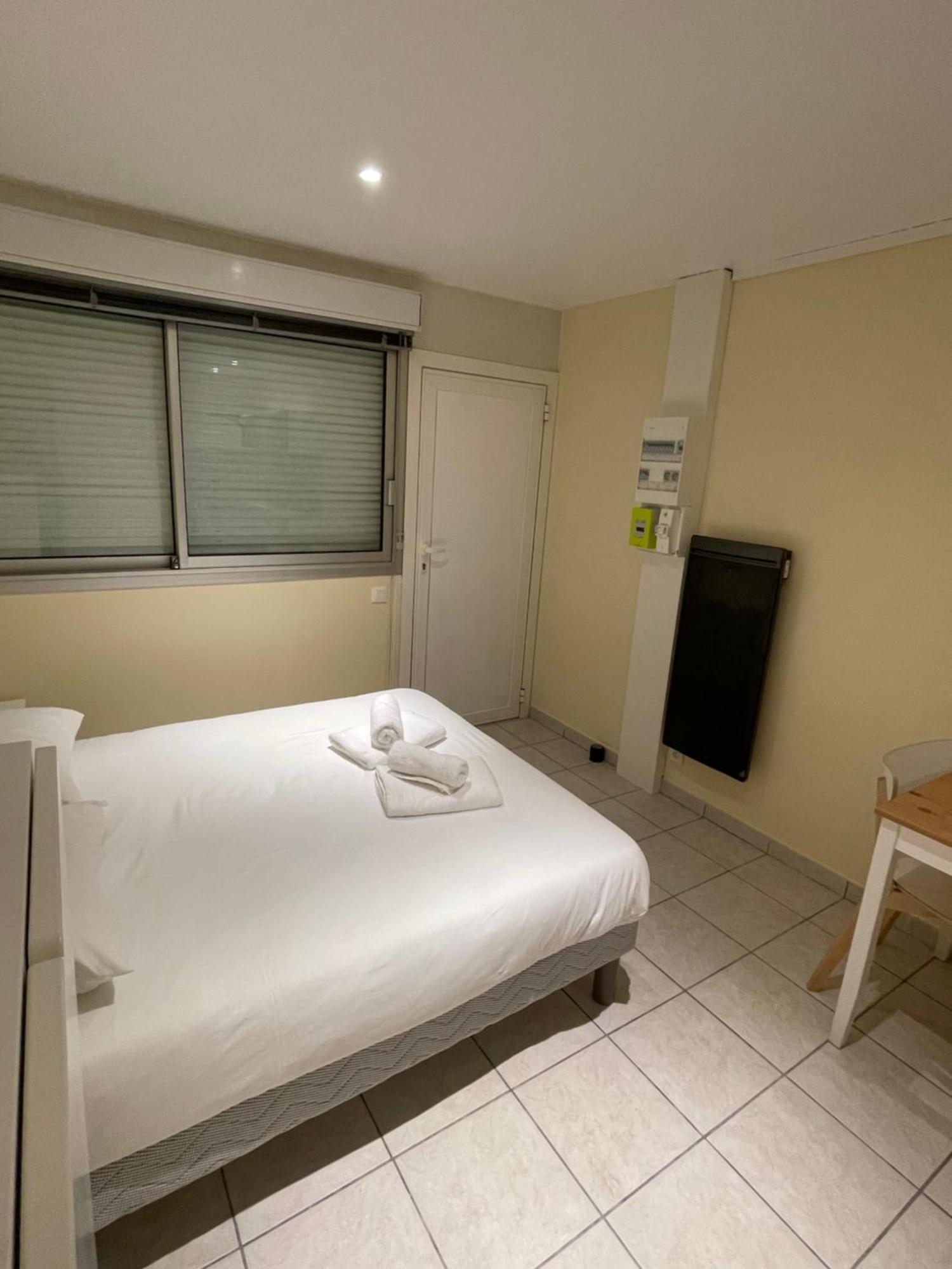 אנדרנוס-לה-באינס Appartement Ou Studio En Hyper Centre, Pour La Plage Et La Rue Pietonne Il Suffit De Traverser La Rue , Voir La Photo Principale מראה חיצוני תמונה